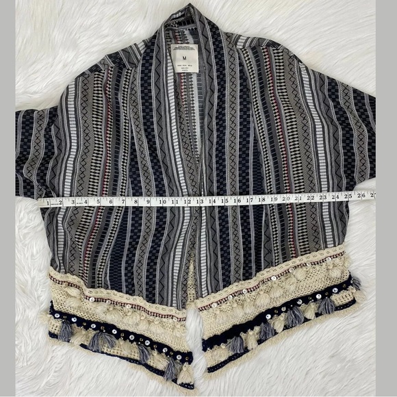 NEW ZARA Fringe Crochet Kimono Jacket Sz M - Picture 11 of 11